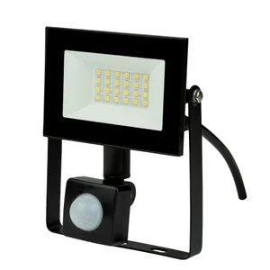 Прожектор уличный Uniel ULF-F62-30W/6500K SENSOR IP54 200-240В BLACK