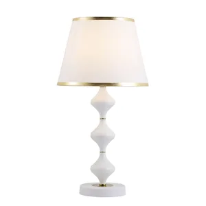 Настольная лампа ML Modelux ML.6105.01TL WH