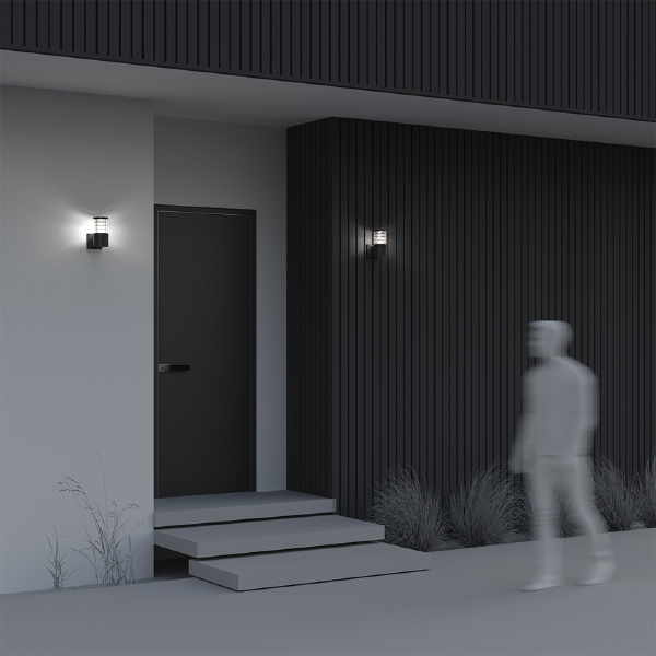 Уличный настенный светильник Bronx O576WL-01B