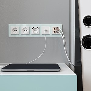 Рамка Favorit Натуральное стекло WL01-Frame-05 / Рамка на 5 постов (натуральное стекло)