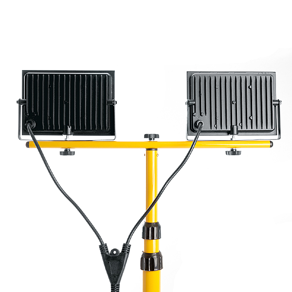 Прожектор уличный LL-502 29567