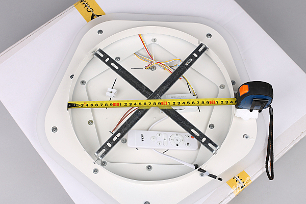 Потолочная люстра Monteluro OML-05407-70