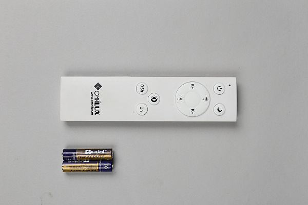 Потолочная люстра Calmazzo OML-06007-80