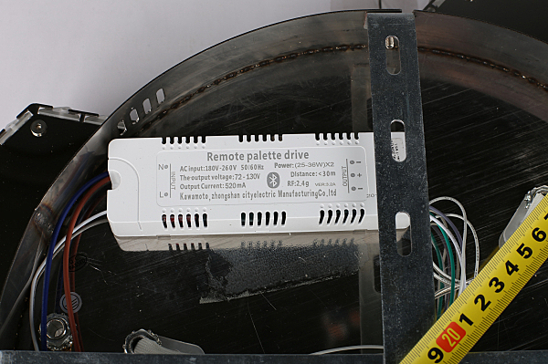 Светильник потолочный Omnilux OML-00107-120