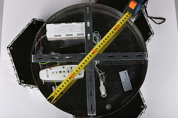 Светильник потолочный Omnilux OML-00107-120