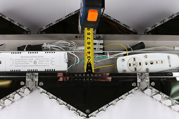 Светильник потолочный Omnilux OML-00117-120