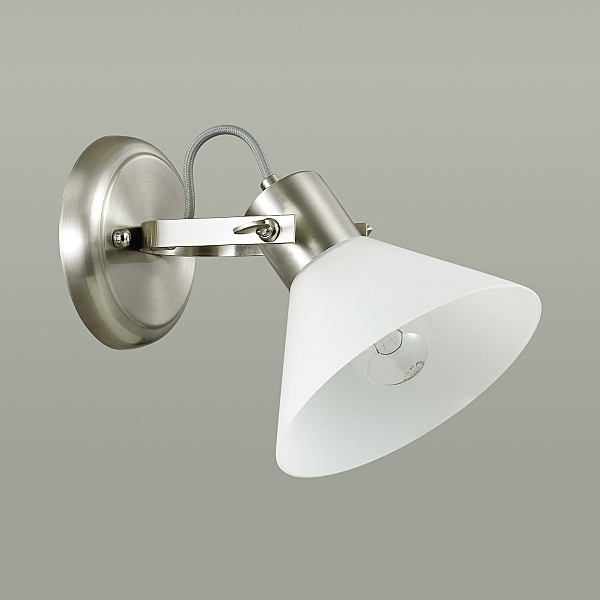 Настенное бра Effi 3707/1W