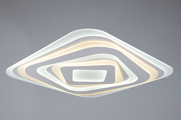 Светильник потолочный white OML-06107-150