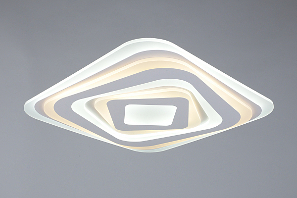 Светильник потолочный white OML-06107-90