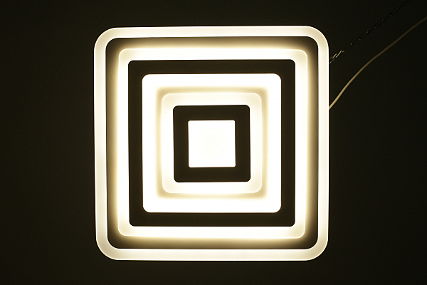 Светильник потолочный white OML-06307-90