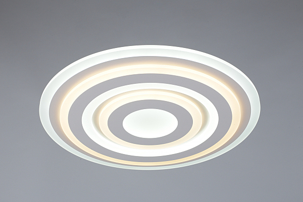 Светильник потолочный white OML-06407-90