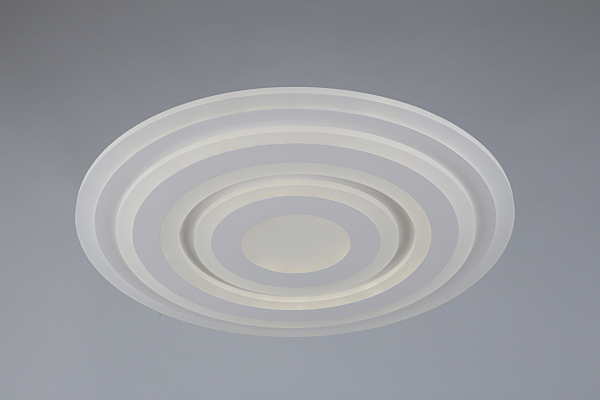 Светильник потолочный white OML-06407-90