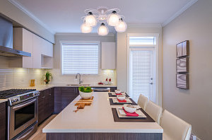 Потолочная люстра Sansa A7585PL-5WH