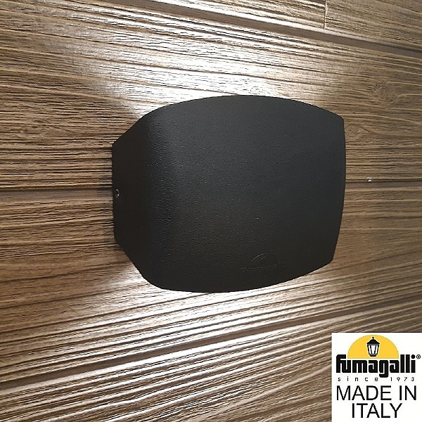 Уличный настенный светильник Abram AB1.000.000.AXJ1L