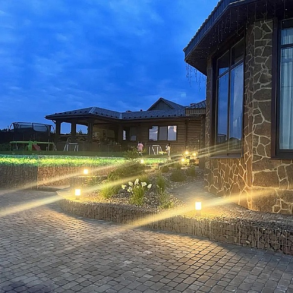 Уличный наземный светильник Amelia DR2.573.000.AYF1R