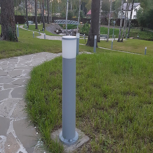 Уличный наземный светильник Amelia DR2.575.000.LYF1R