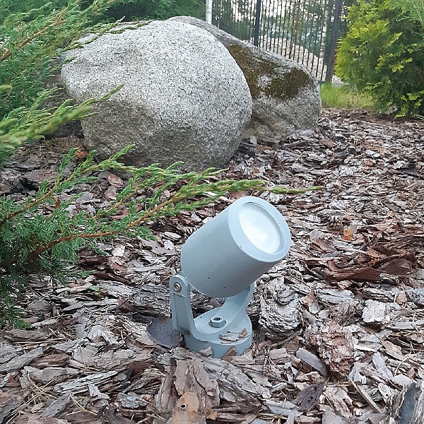 Уличный наземный светильник Amelia DR2.575.000.LYF1R