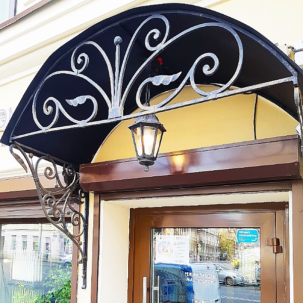 Уличный подвесной светильник Anna E22.120.000.AXF1R