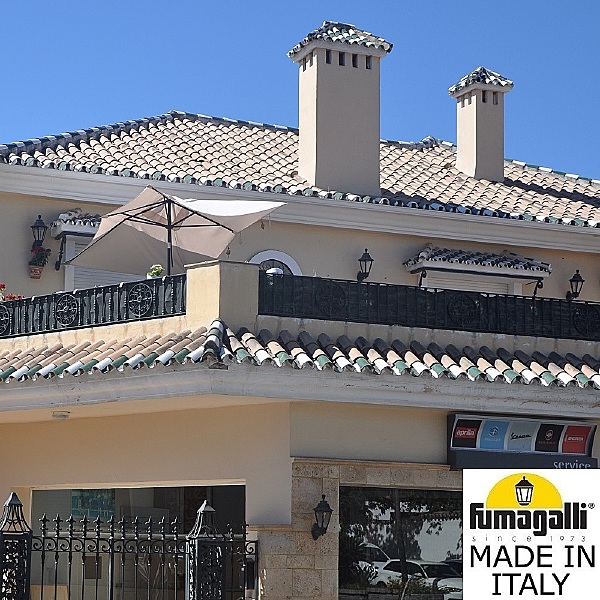 Уличный настенный светильник Rut E26.131.000.AXF1R