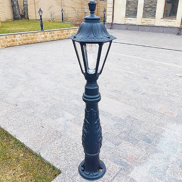 Уличный наземный светильник Rut E26.162.000.AXF1R