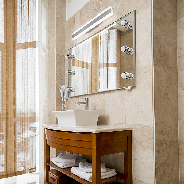 Настенный светильник Ivata Ivata LED хром (MRL LED 1085)