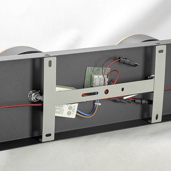 Светильник спот Kusilvak LSP-8018