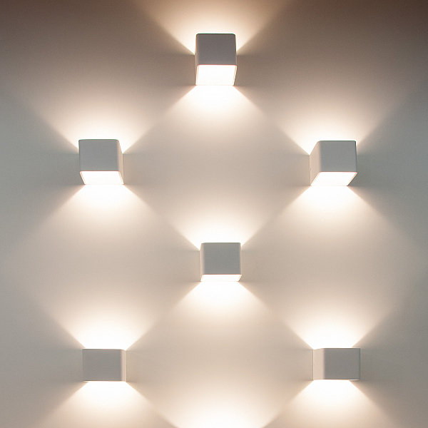 Настенный светильник Corudo Corudo LED белый (MRL LED 1060)