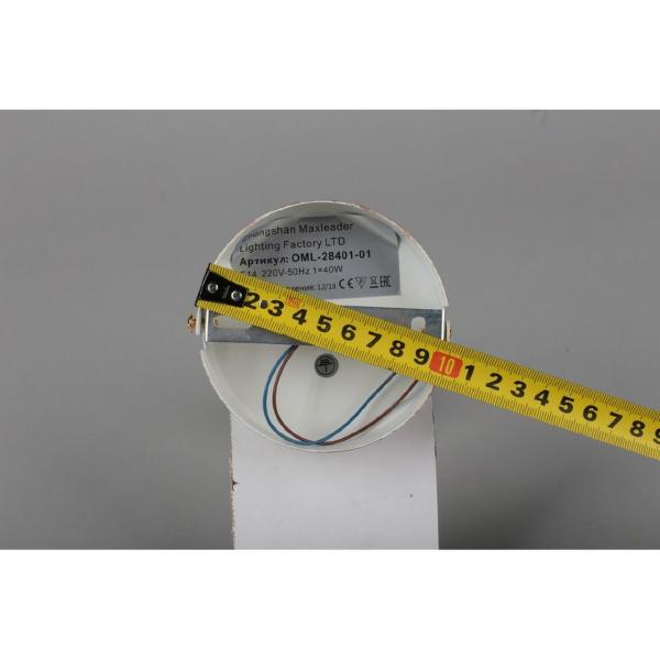 Настенное бра Ugento OML-28401-01