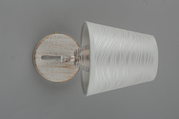 Настенное бра Ugento OML-28401-01