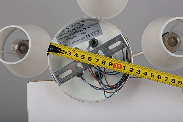 Потолочная люстра Ugento OML-28407-05