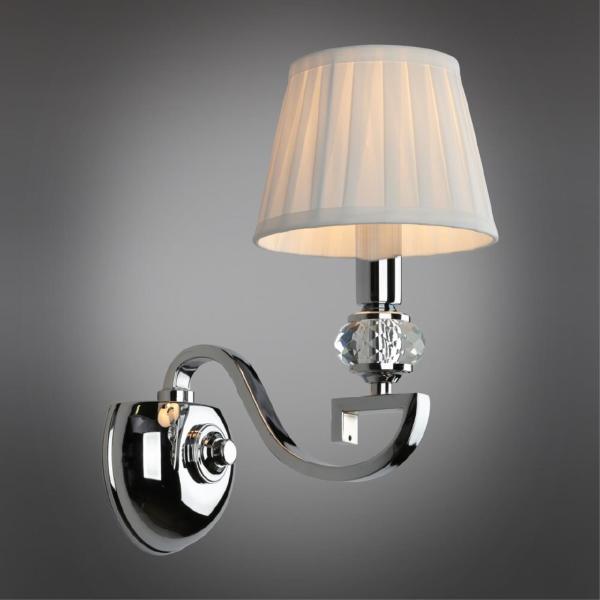 Настенное бра Mozzate OML-72401-01