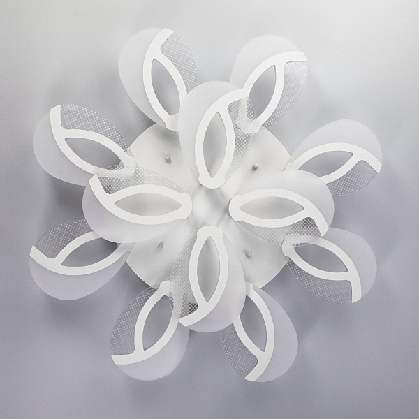 Потолочная люстра Flake 90140/12 белый 168W