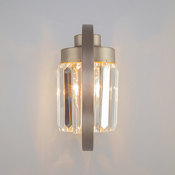 Настенное бра Loraine 10095/1 сатин-никель/прозрачный хрусталь Strotskis