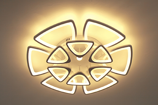 Потолочная люстра 10237 10237/12LED