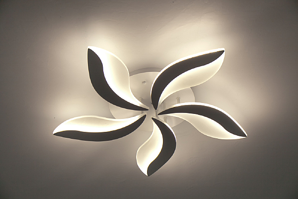 Потолочная люстра Wind 10214/SG (60W)