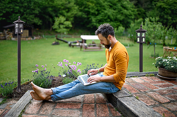 Столб фонарный уличный Телаур 806041101