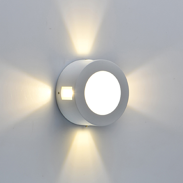 Уличный настенный светильник Меркурий 807022801