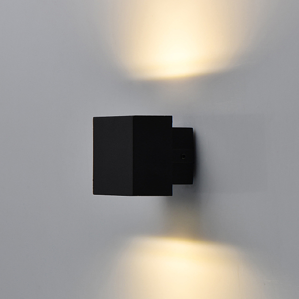 Уличный настенный светильник Меркурий 807022901