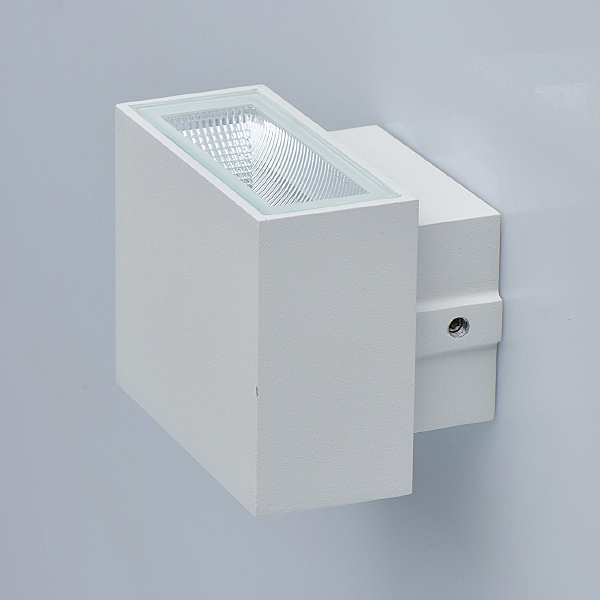 Уличный настенный светильник Меркурий 807023001