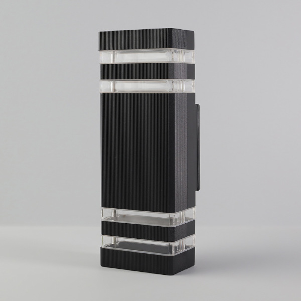 Уличный настенный светильник Rio 4424