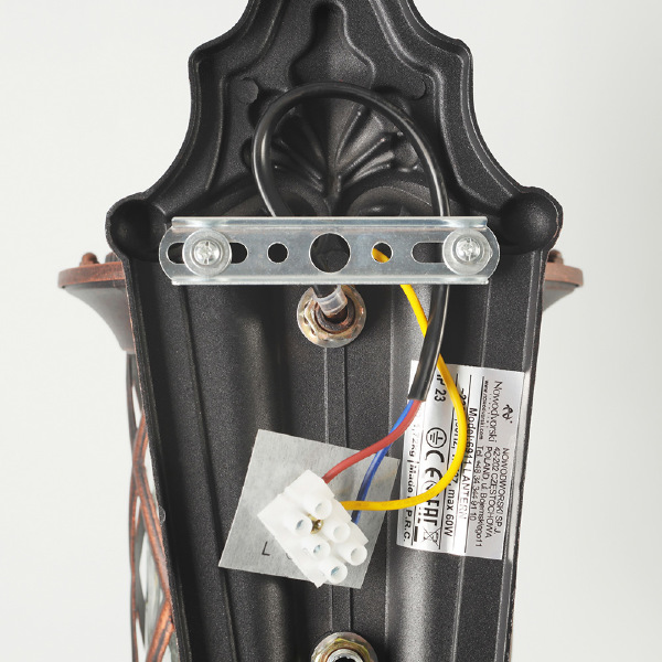 Уличный настенный светильник Lanter 6911