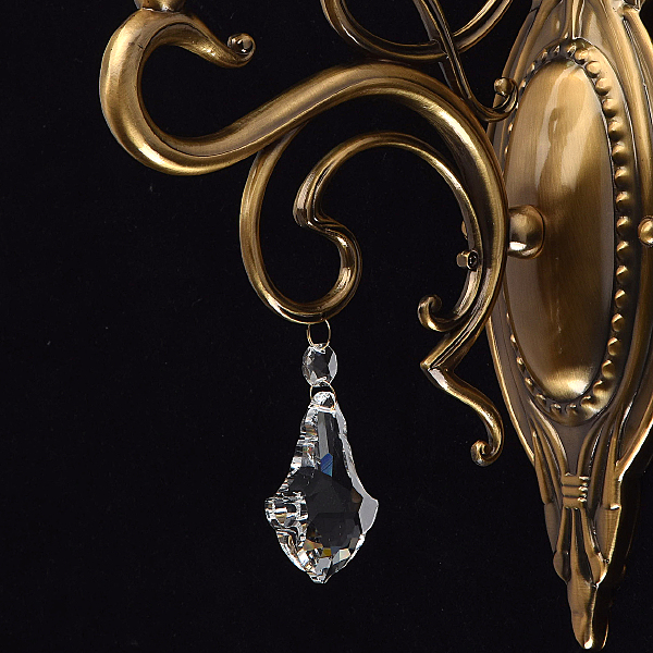 Бра Chiaro  Аманда 481020401