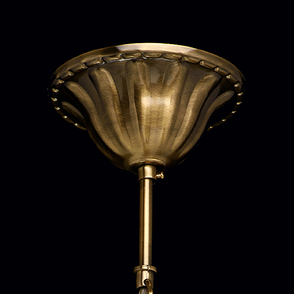 Люстра подвесная Chiaro  Аманда 481010506