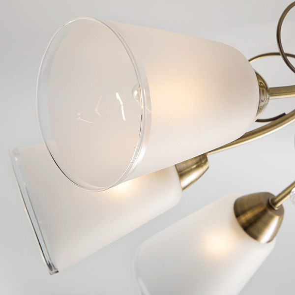 Потолочная люстра Patrice 30150/8 античная бронза