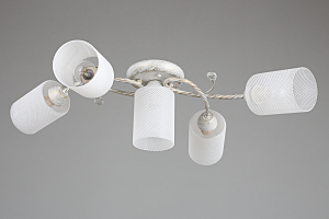 Потолочная люстра Calenzano OML-28607-05