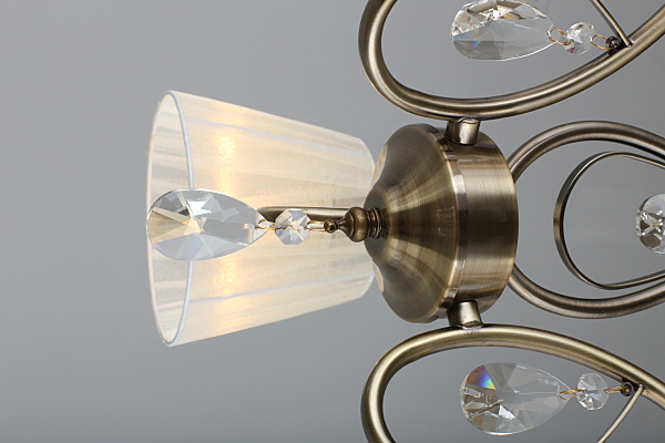 Потолочная люстра Cardillo OML-56617-03