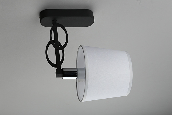 Настенное бра Reggello OML-64901-01