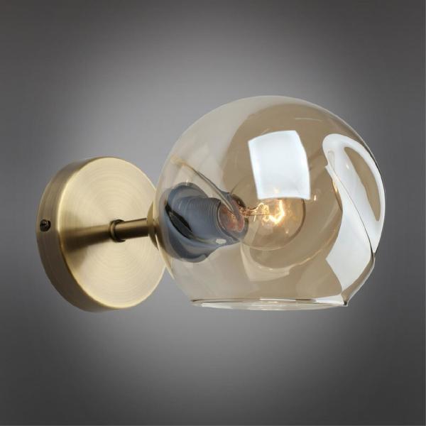 Настенное бра Ostellato OML-93301-01