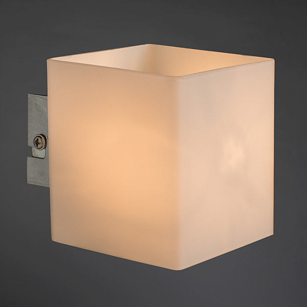 Настенное бра Arte Lamp INTERIOR A7864AP-1WH