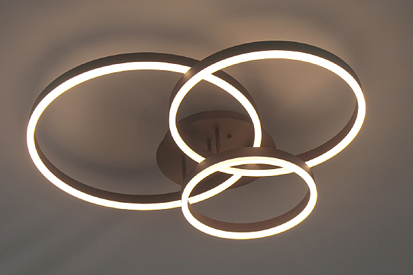 Потолочная люстра Planet 10207/3LED
